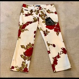 Dolce & Gabbana Cropped Pants